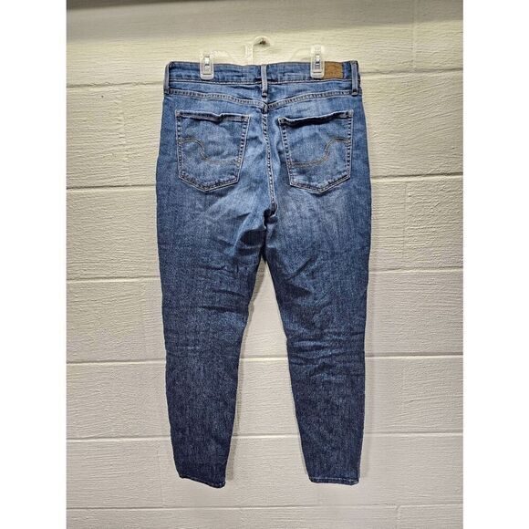 Signature Levi Strauss Jeans Women's Skinny Blue Denim Medium Wash Size 8M - Picture 3 of 11